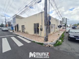 ALUGA-SE SALA COMERCIAL  BAIRRO SÃO JOSÉ