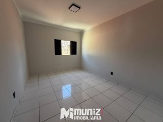 Casa para Alugar na Rua Prof. Franco Freire - Bairro Jabotiana