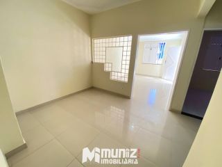 Aluga-se Excelente Casa Parte Térrea - Bairro Luzia