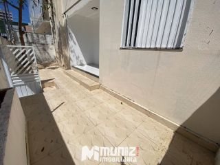 Aluga-se Excelente Casa Parte Térrea - Bairro Luzia