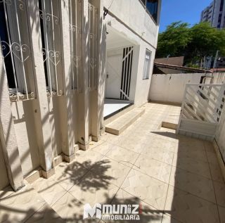 Aluga-se Excelente Casa Parte Térrea - Bairro Luzia