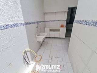 ALUGA-SE CASA C/02 PAVIMENTOS - BAIRRO NA ATALAIA