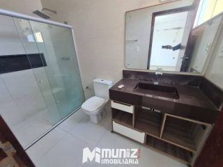 ALUGA-SE CASA C/02 PAVIMENTOS - BAIRRO NA ATALAIA