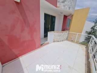 ALUGA-SE CASA C/02 PAVIMENTOS - BAIRRO NA ATALAIA