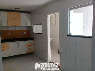 Casa Com 2 Pavimentos Para Alugar Na Rua Maria Oliveira Mendonça - Farolândia