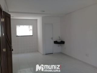 Casa Com 2 Pavimentos Para Alugar Na Rua Maria Oliveira Mendonça - Farolândia