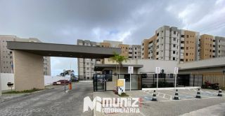 Apartamento à venda no Condomínio Golden Village - Barra dos Coqueiros