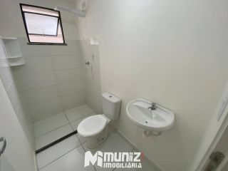 Apartamento à venda no Condomínio Golden Village - Barra dos Coqueiros