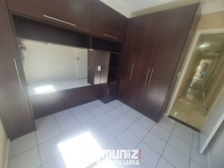 VENDE-SE APT NO CONDOMINIO SOLAR DA BARRA