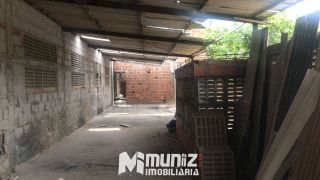 Venda de Casa com Terreno de 3.600m² em Construção para Condomínio – Oportunidade Imperdível