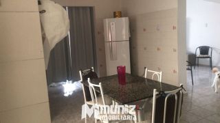 VENDE-SE CASA NA RUA PORTO ALEGRE - BAIRRO SIQUEIRA CAMPOS