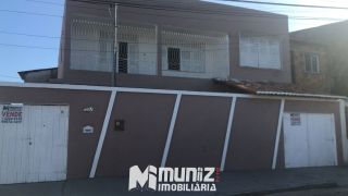 VENDE-SE CASA NA RUA PORTO ALEGRE - BAIRRO SIQUEIRA CAMPOS