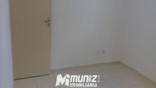 VENDE-SE APT  NO COND DOCE VIDA FLORA 2 ANDAR