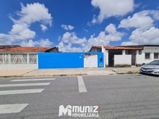 Casa Para Alugar no bairro Rosa Elze em São Cristóvão
