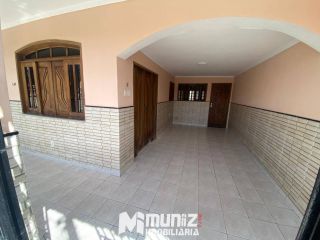ALUGA-SE CASA NA RUA CONSTANTINO GOMES DE SOUZA