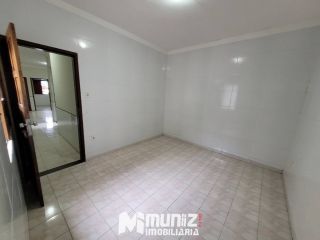ALUGA-SE CASA NA RUA CONSTANTINO GOMES DE SOUZA