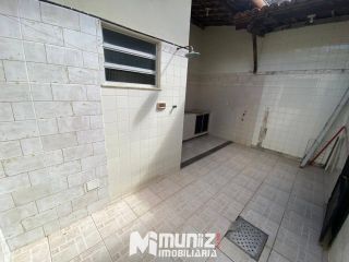 ALUGA-SE CASA NA RUA CONSTANTINO GOMES DE SOUZA