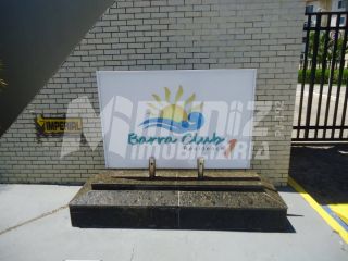 ALUGA-SE APTO NO COND. BARRA CLUB I