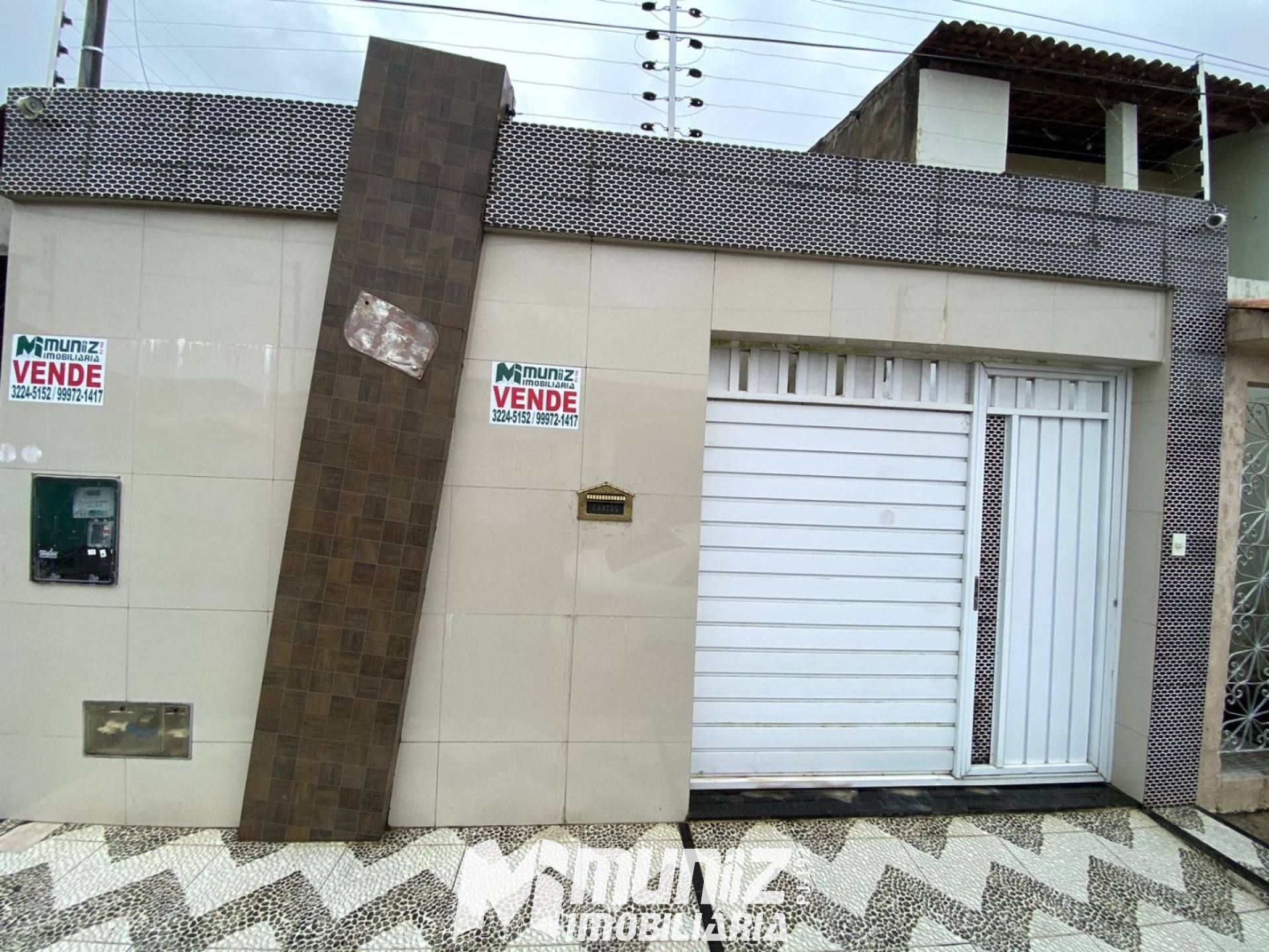 VENDE-SE CASA NO CONJ BUGIO