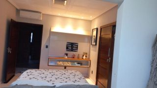 vende-se casa com 2 pavimentos no Eduardo Gomes