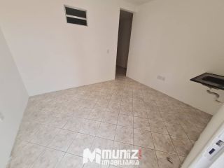 Casa Para Alugar com 4 quartos no bairro Olaria em Aracaju