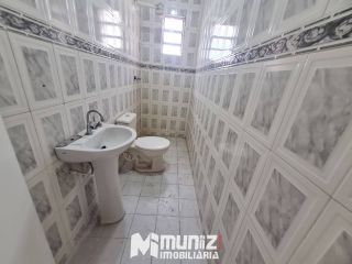Casa Para Alugar com 4 quartos no bairro Olaria em Aracaju