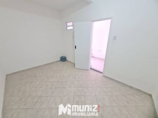 Casa Para Alugar com 4 quartos no bairro Olaria em Aracaju