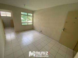 VENDE-SE APTO DESOCUPADO NO COND. ENCANTOS DO SUL - BAIRRO MARIVAN
