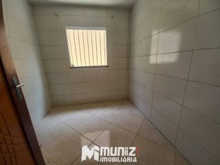 Casa Para Alugar com 3 quartos 1 suíte No Bairro Jabotiana