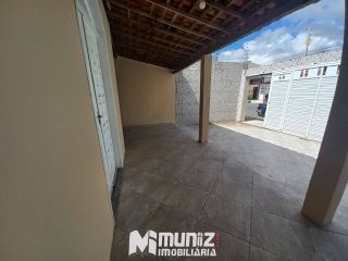 Casa Para Alugar com 3 quartos 1 suíte No Bairro Jabotiana