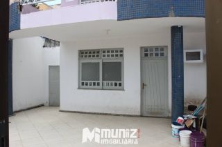 VENDE-SE CASA NA RUA MANOEL DONIZETTI VIEIRA - LUZIA