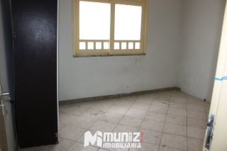 VENDE-SE CASA NA RUA MANOEL DONIZETTI VIEIRA - LUZIA