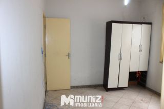 VENDE-SE CASA NA RUA MANOEL DONIZETTI VIEIRA - LUZIA