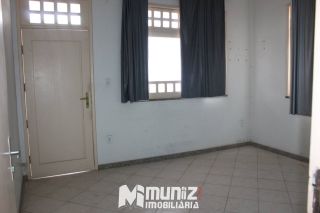 VENDE-SE CASA NA RUA MANOEL DONIZETTI VIEIRA - LUZIA