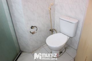 VENDE-SE CASA NA RUA MANOEL DONIZETTI VIEIRA - LUZIA