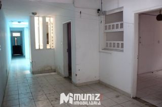 VENDE-SE CASA NA RUA MANOEL DONIZETTI VIEIRA - LUZIA