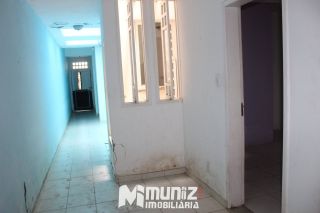 VENDE-SE CASA NA RUA MANOEL DONIZETTI VIEIRA - LUZIA