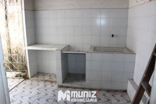VENDE-SE CASA NA RUA MANOEL DONIZETTI VIEIRA - LUZIA