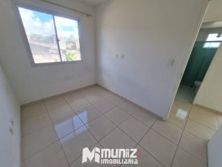 ALUGA-SE APTO NO COND. ROSA DE MAIO, ROSA ELZE