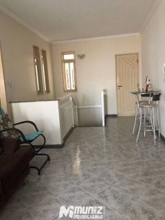 vende-se excelente casa com 2 pavimentos no Conj. Orlando Dantas