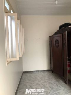 vende-se excelente casa com 2 pavimentos no Conj. Orlando Dantas