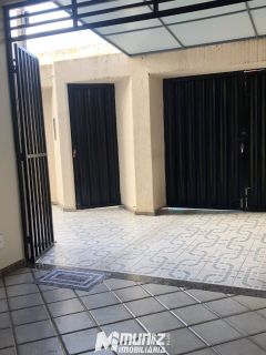 vende-se excelente casa com 2 pavimentos no Conj. Orlando Dantas