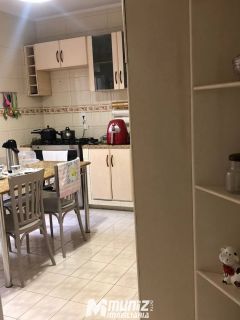 vende-se excelente casa com 2 pavimentos no Conj. Orlando Dantas