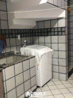 vende-se excelente casa com 2 pavimentos no Conj. Orlando Dantas