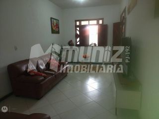 vende-se casa com 2 pavimentos no Rosa Elze