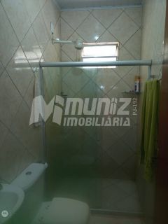 vende-se casa com 2 pavimentos no Rosa Elze