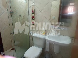 vende-se casa com 2 pavimentos no Rosa Elze