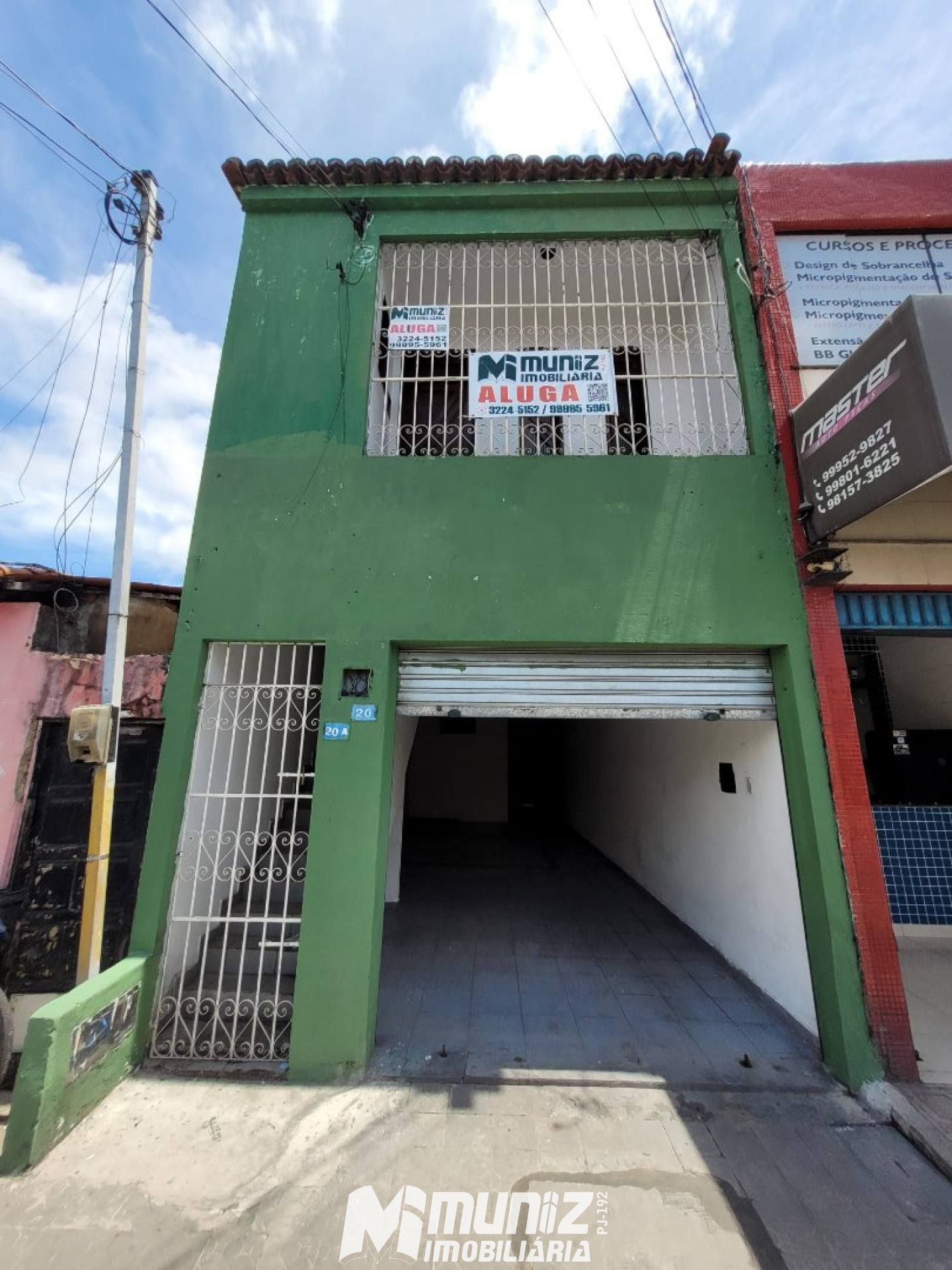 ALUGA-SE PONTO COMERCIAL NA RUA SANTA CATARINA