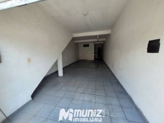 ALUGA-SE PONTO COMERCIAL NA RUA SANTA CATARINA