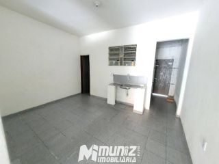 ALUGA-SE PONTO COMERCIAL NA RUA SANTA CATARINA